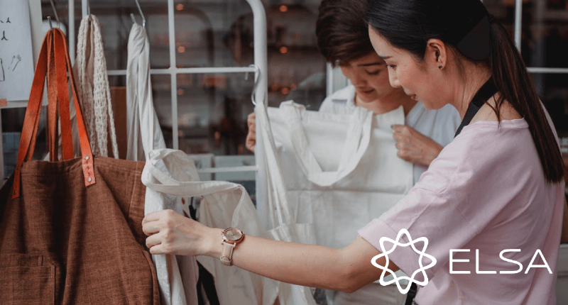 Học từ vựng phòng thay đồ tiếng Anh và các câu giao tiếp cần thiết khi mua sắm